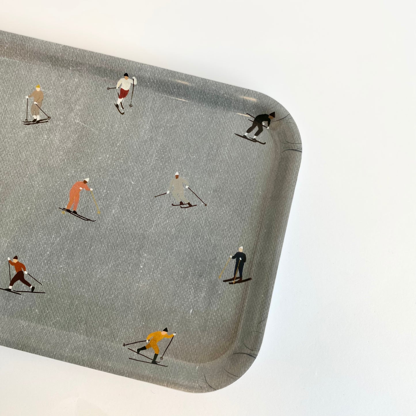 Frukostbricka skidåkare