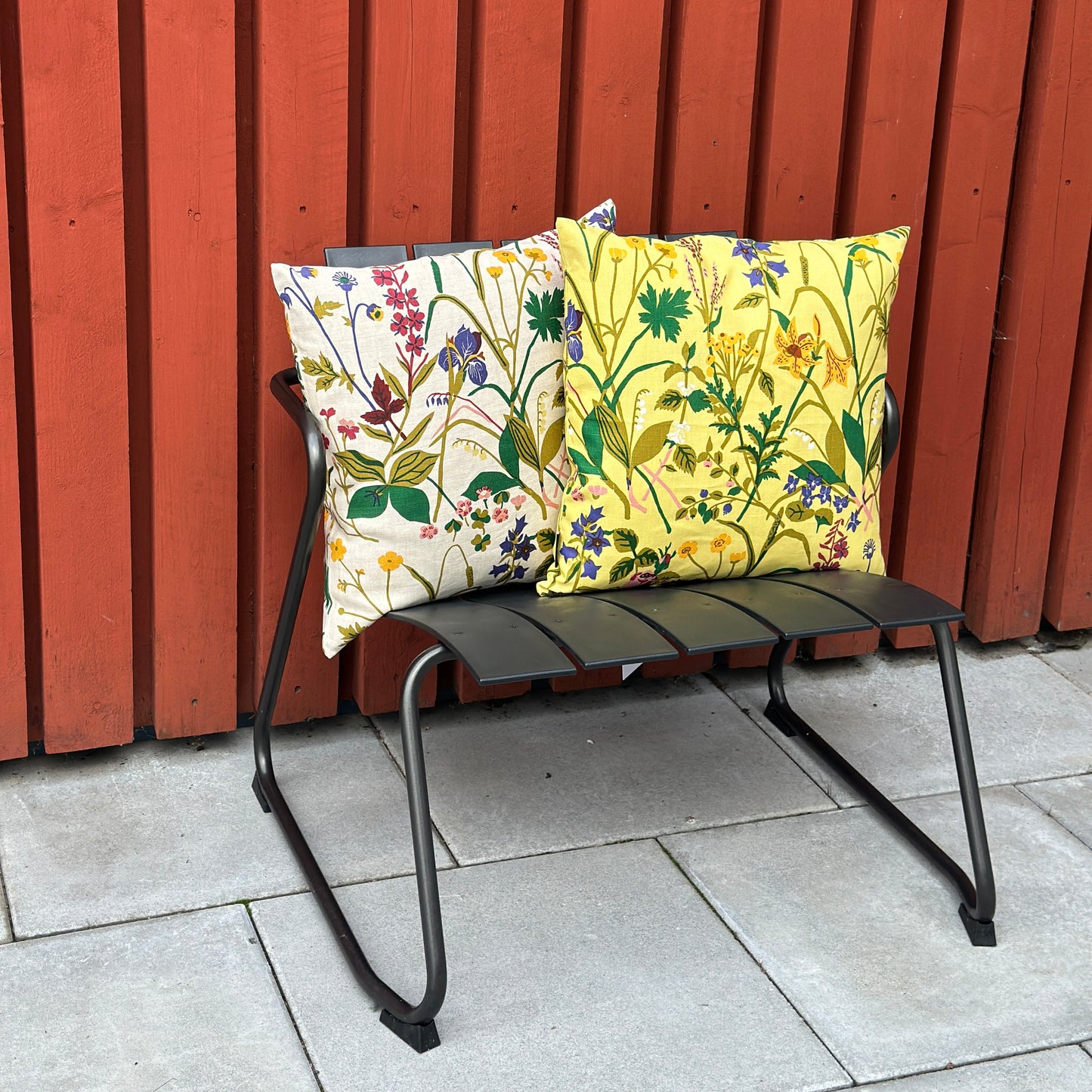 Kuddfodral Ros & Lilja