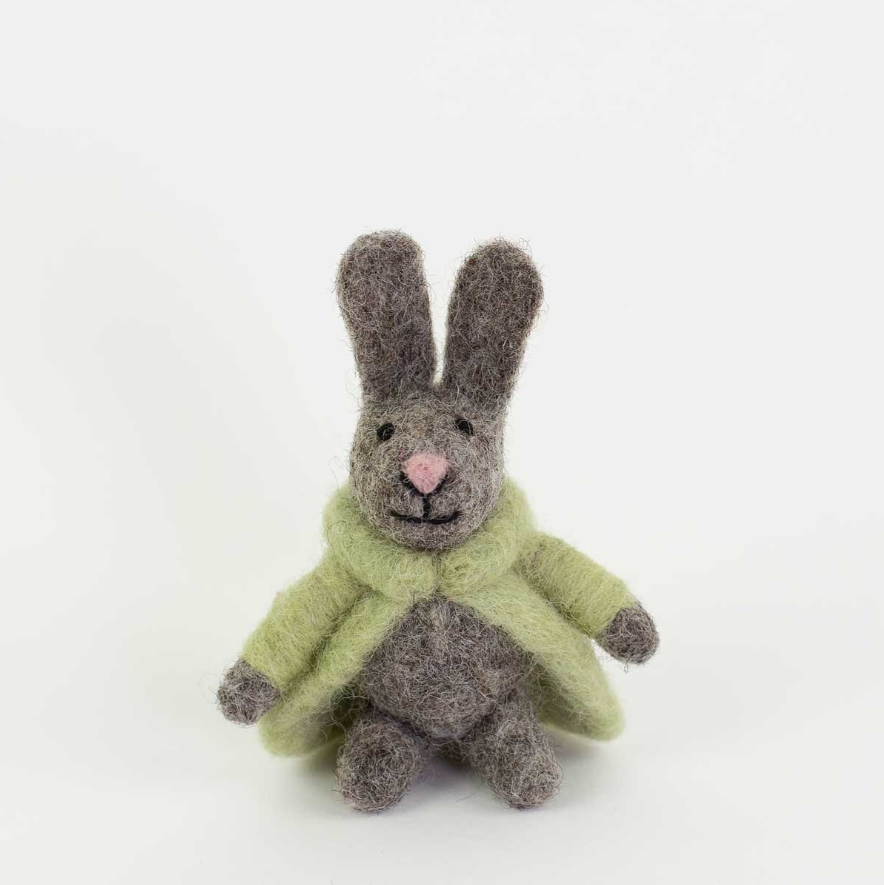 Påskhänge kanin med kappa