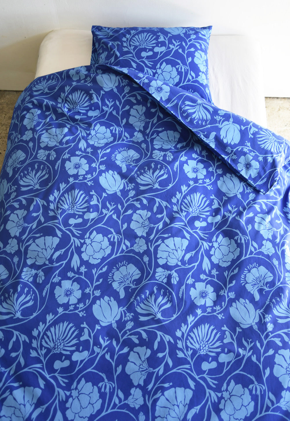 Påslakanset Varma Backen blå