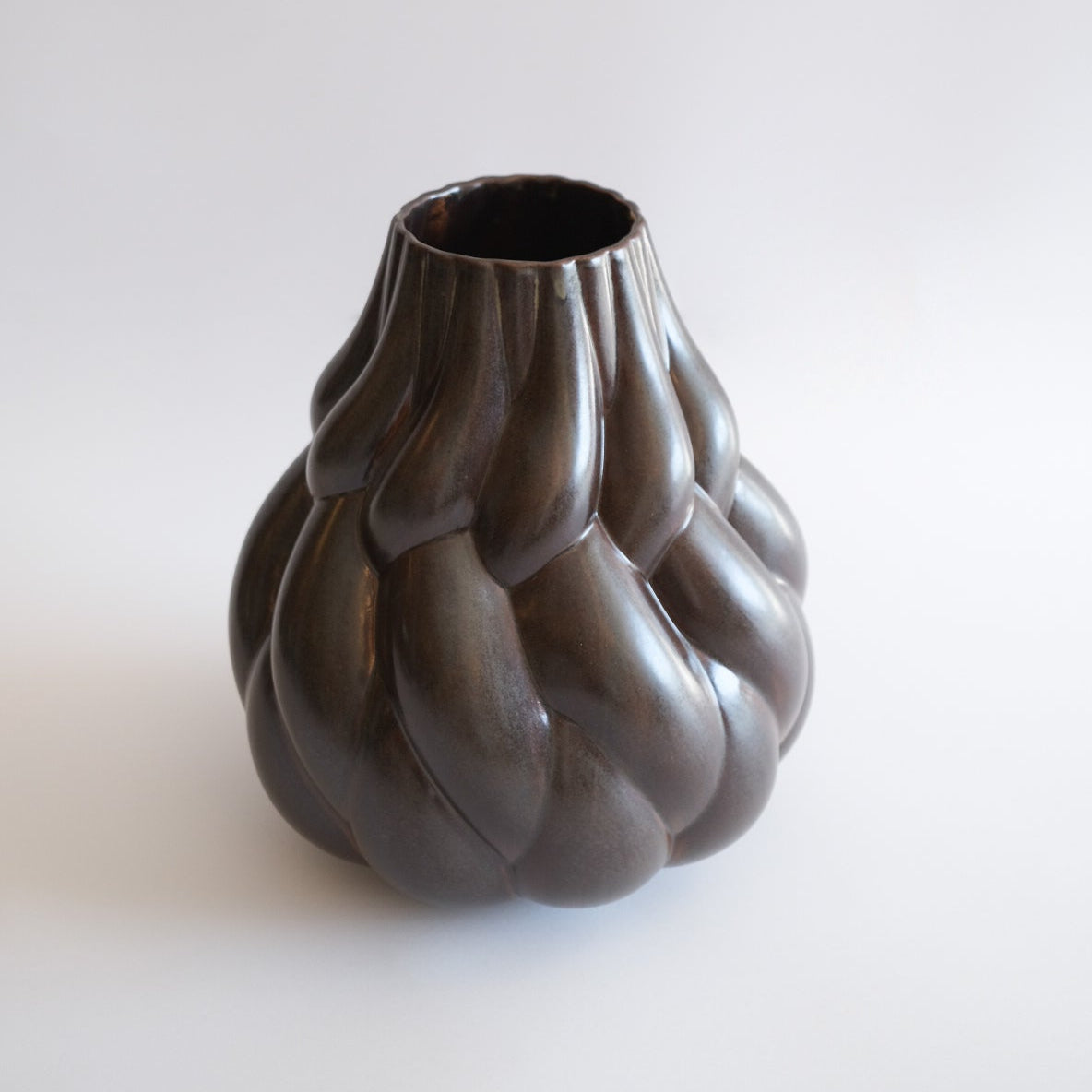 Eda vas brown